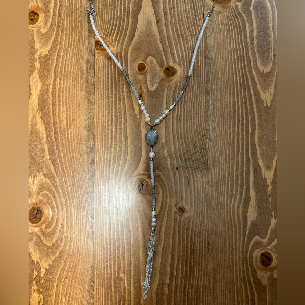 White and grey/blue long necklace